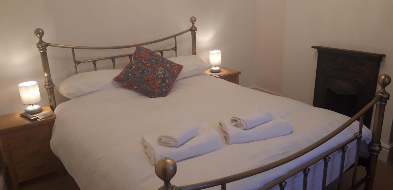 Bodhi Tree Cottage - Grove Road Cottages Στράτφορντ απόν Έιβον Εξωτερικό φωτογραφία